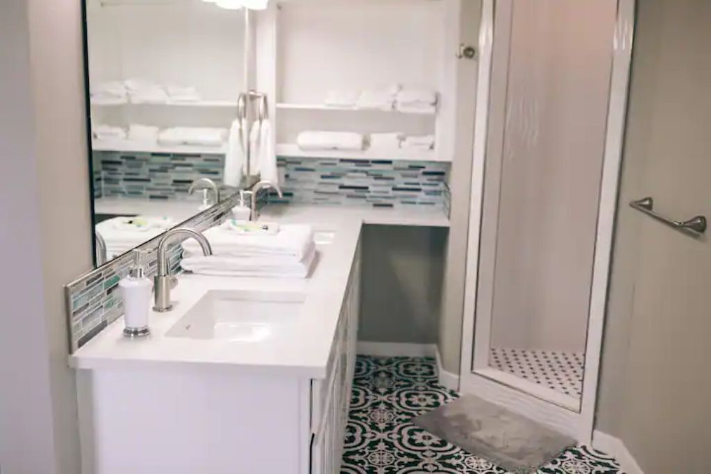 Photo of Bathroom in Southwest Ada County Alliance