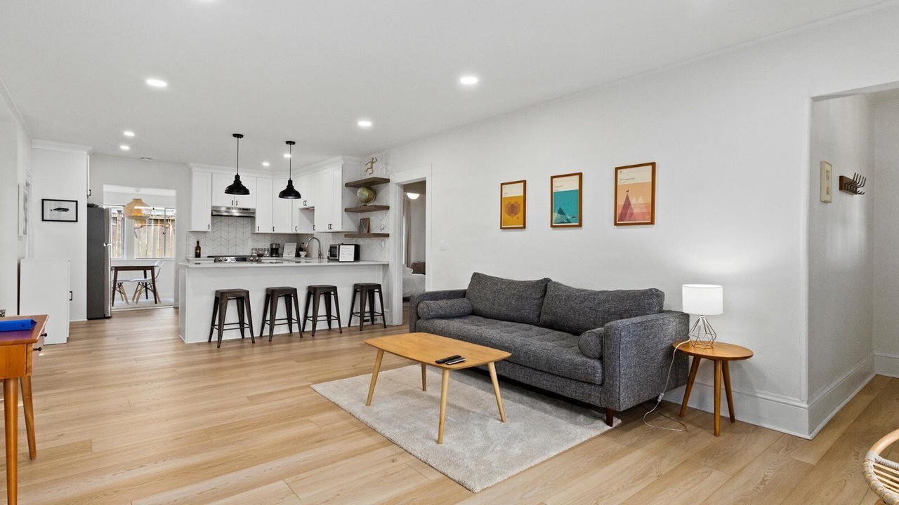 Photo of Livingroom in Wallingford