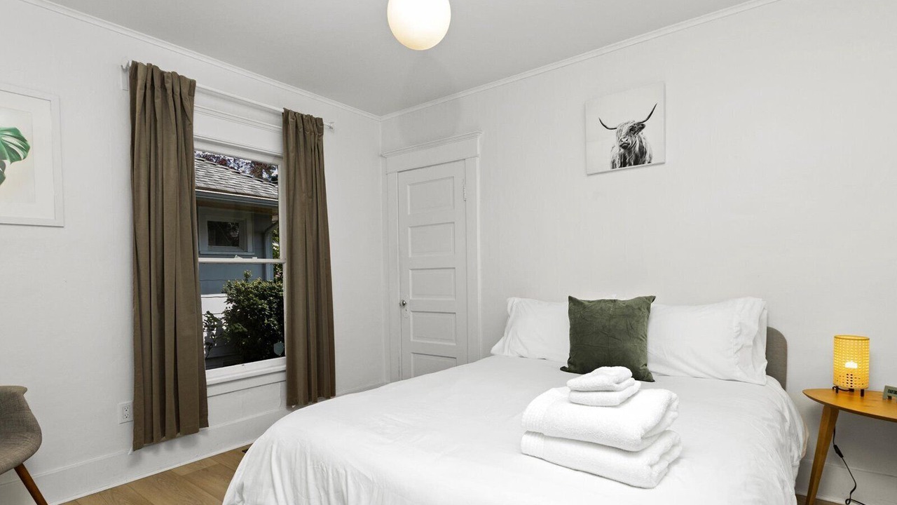 Photo of Bedroom in Wallingford