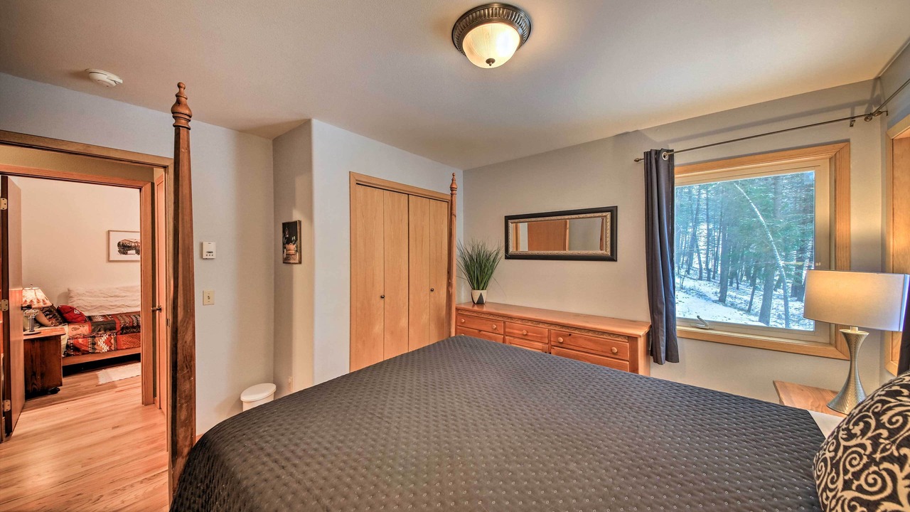 Photo of Bedroom in Rexford