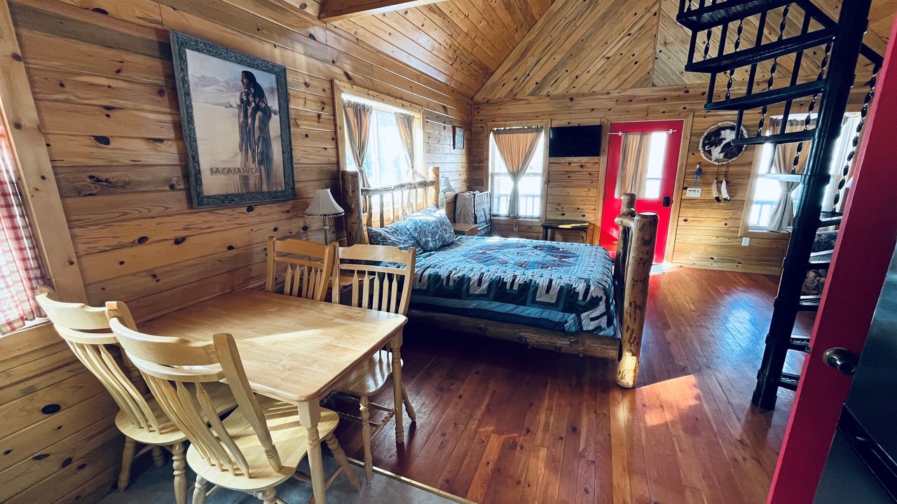Photo of Bedroom in Salmon