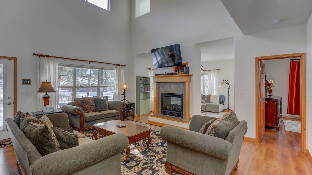 Photo of Livingroom in McCall