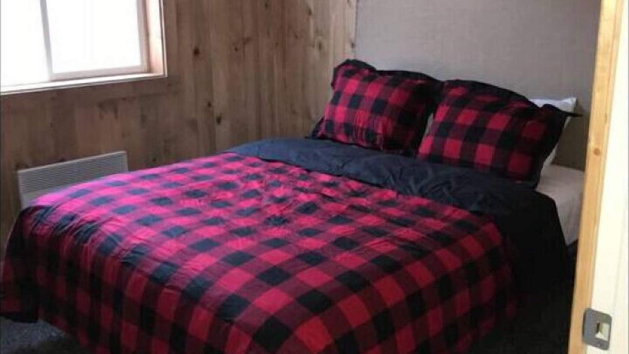 Photo of Bedroom in Island Park