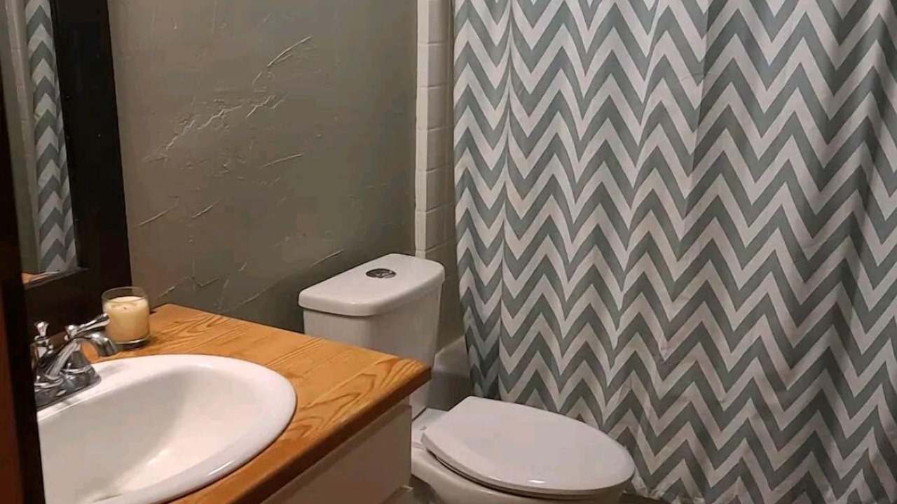 Photo of Bathroom in Garden Valley