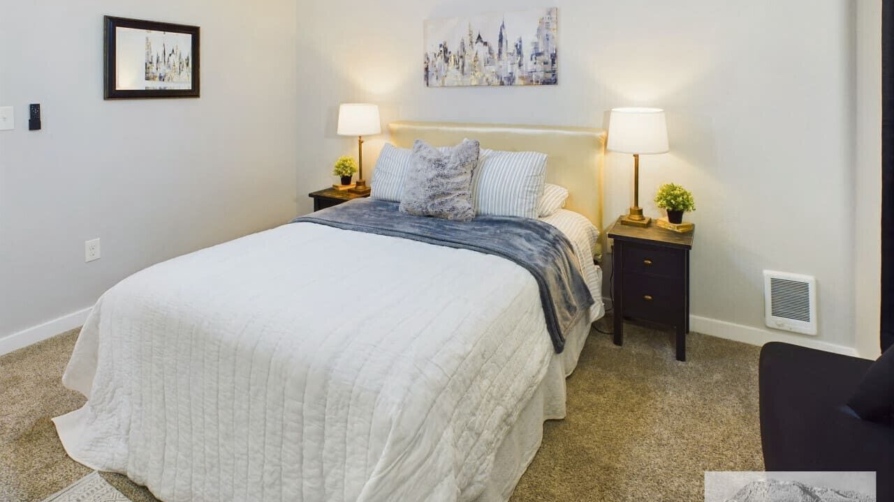 Photo of Bedroom in Albany