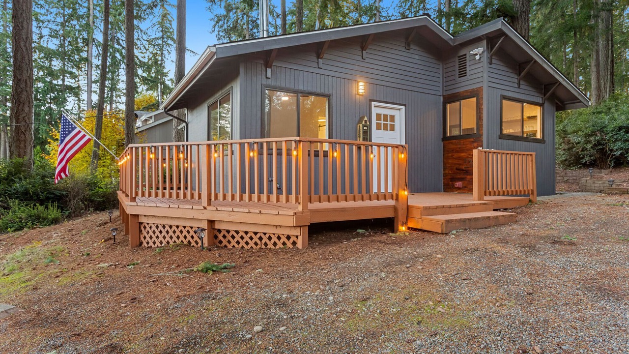 Photo of Outdoor in Lakebay