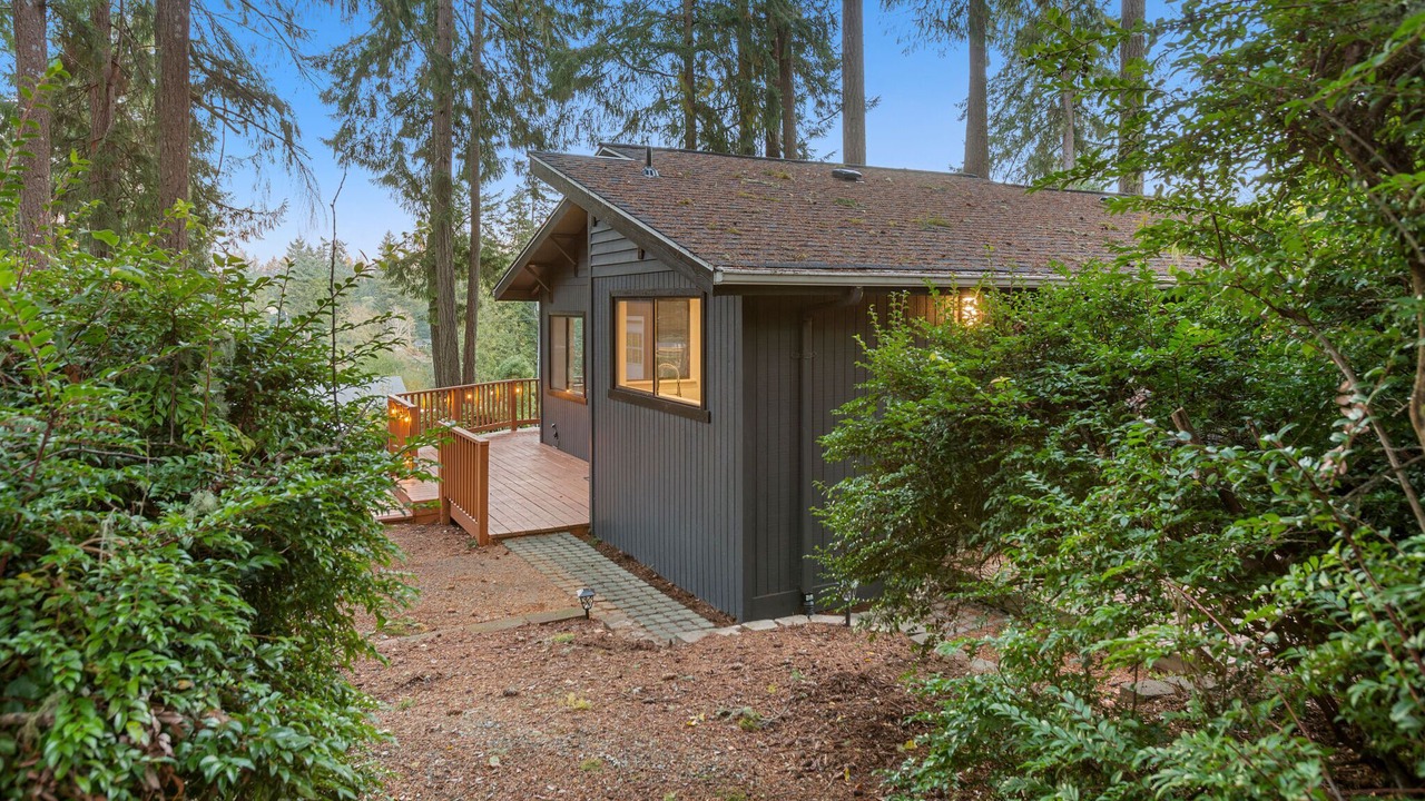 Photo of Outdoor in Lakebay