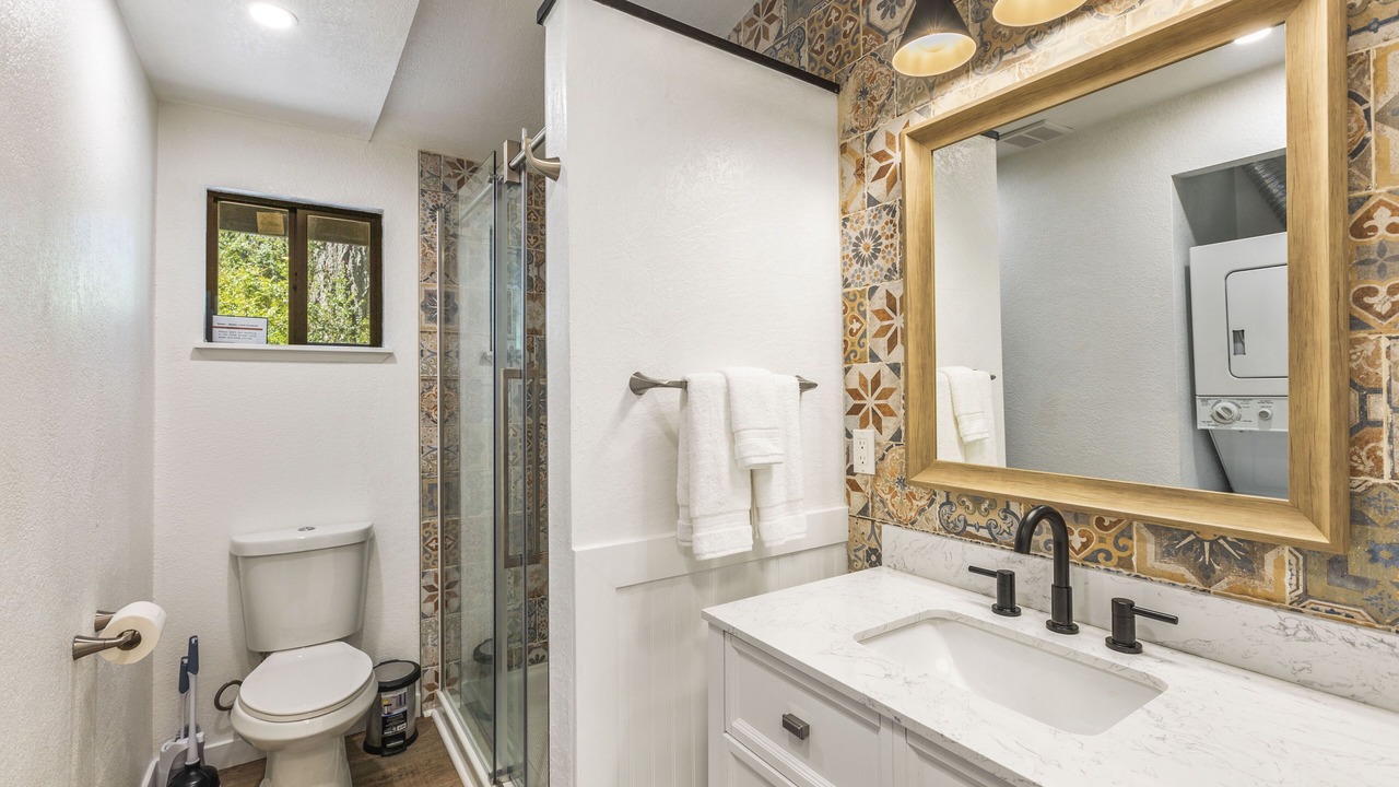 Photo of Bathroom in Lakebay