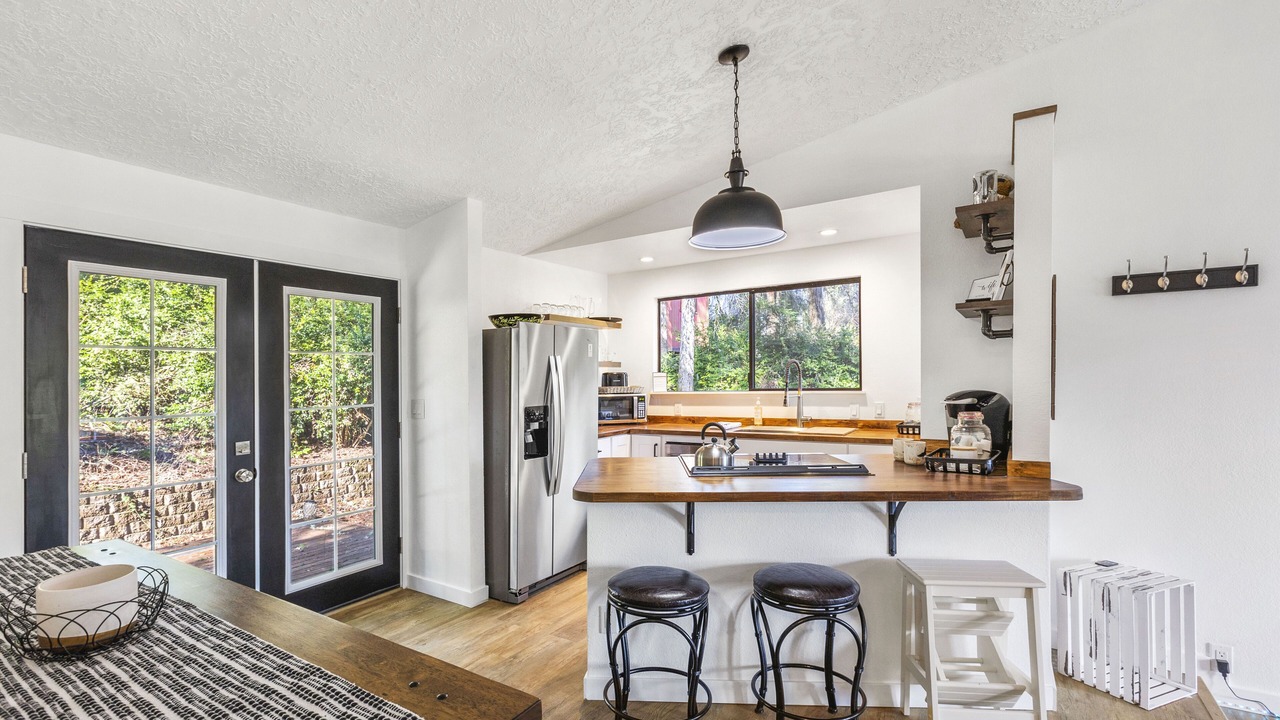Photo of Kitchen in Lakebay