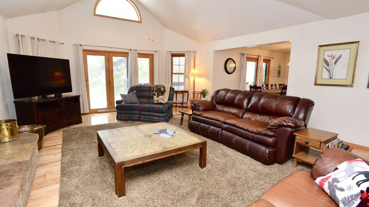 Photo of Livingroom in Cascade
