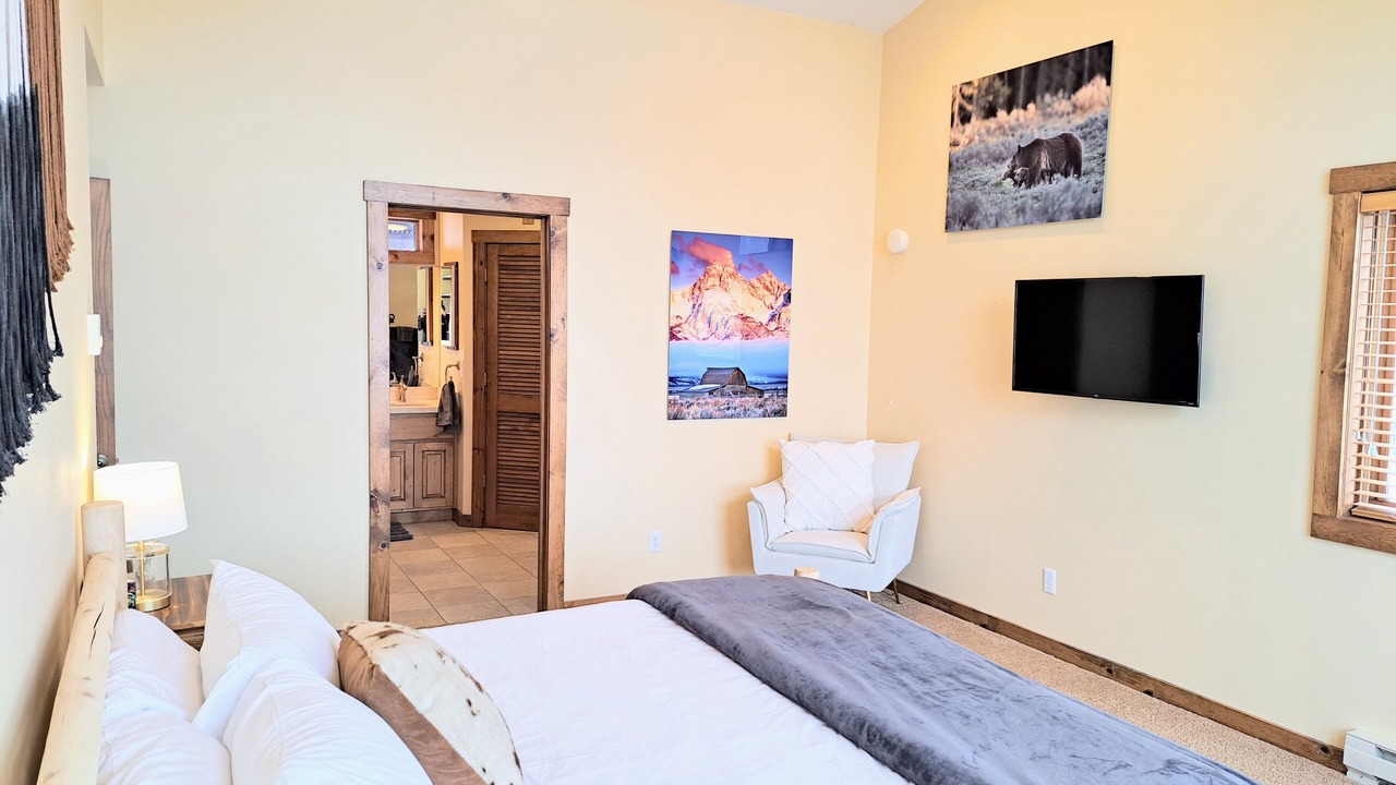 Photo of Bedroom in Red Top Meadows