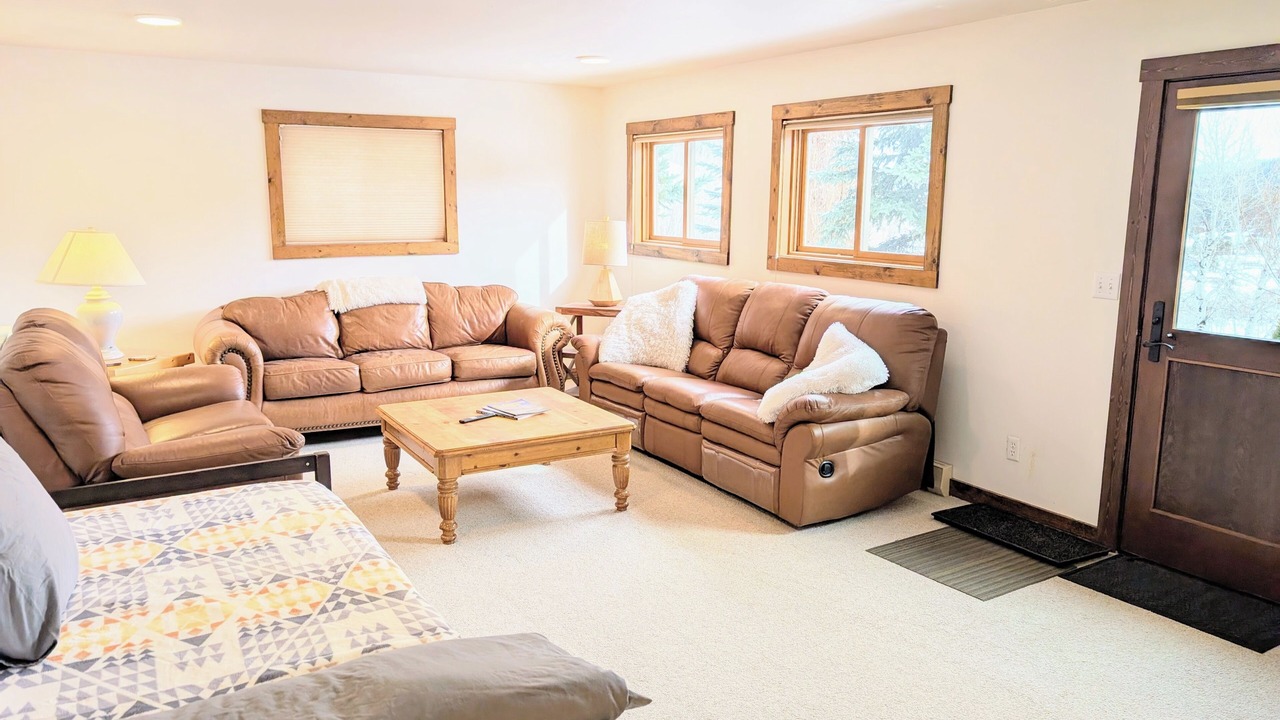 Photo of Bedroom in Red Top Meadows