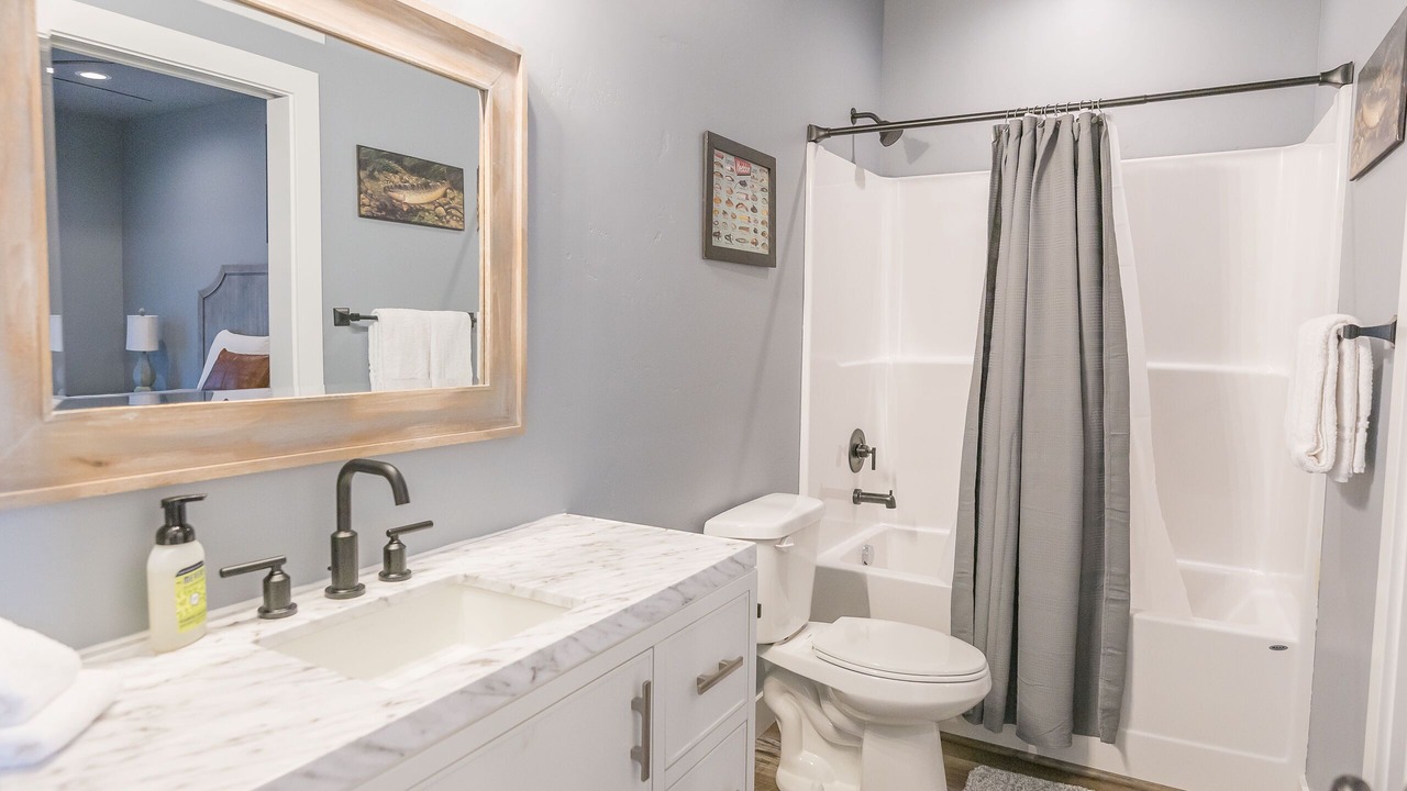 Photo of Bathroom in Sweetwater