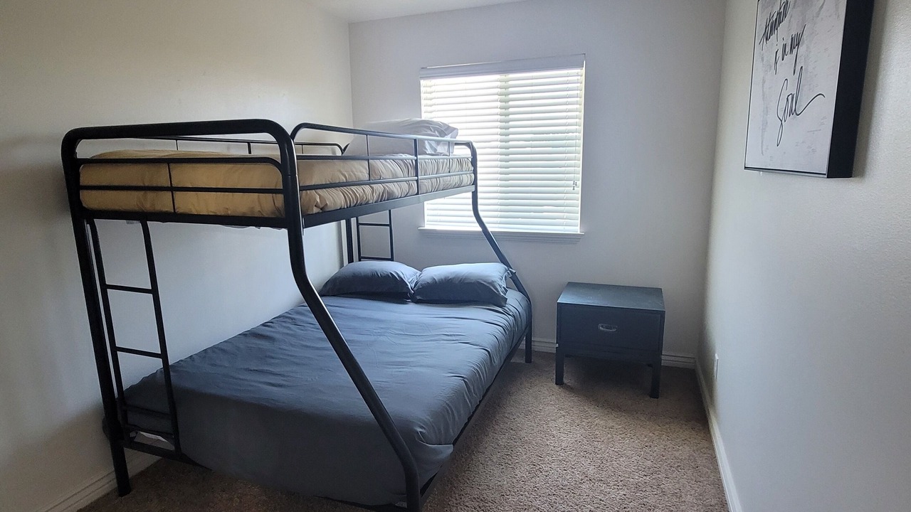 Photo of Bedroom in Ammon