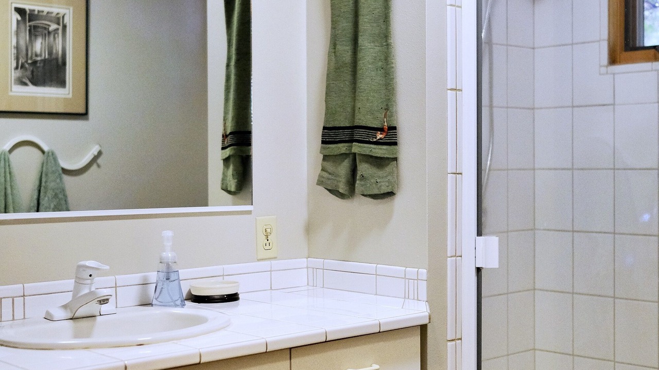 Photo of Bathroom in Butte Falls