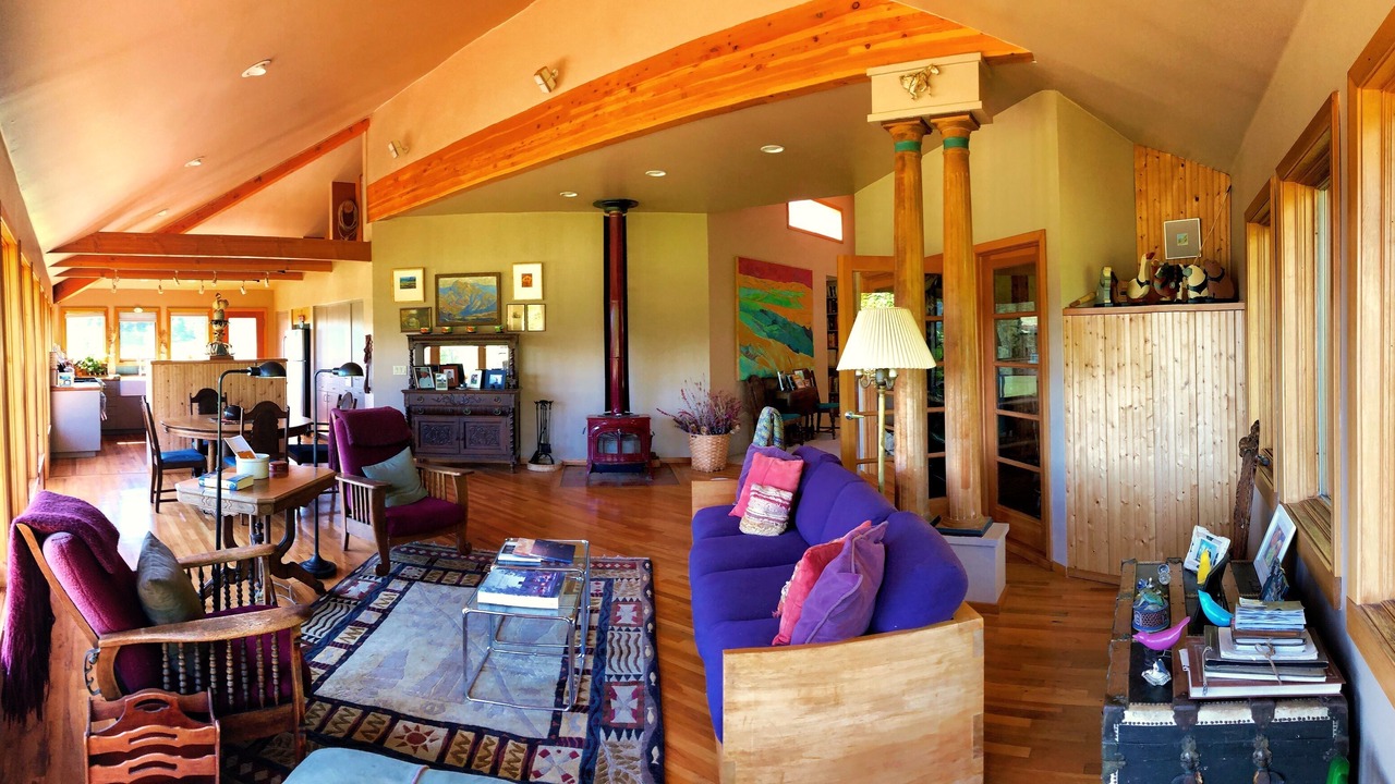 Photo of Bedroom in Butte Falls