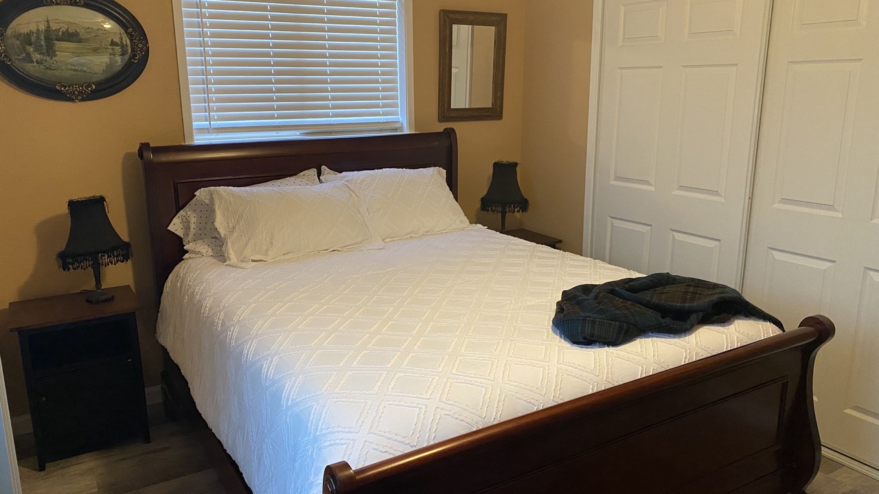 Photo of Bedroom in Port Angeles