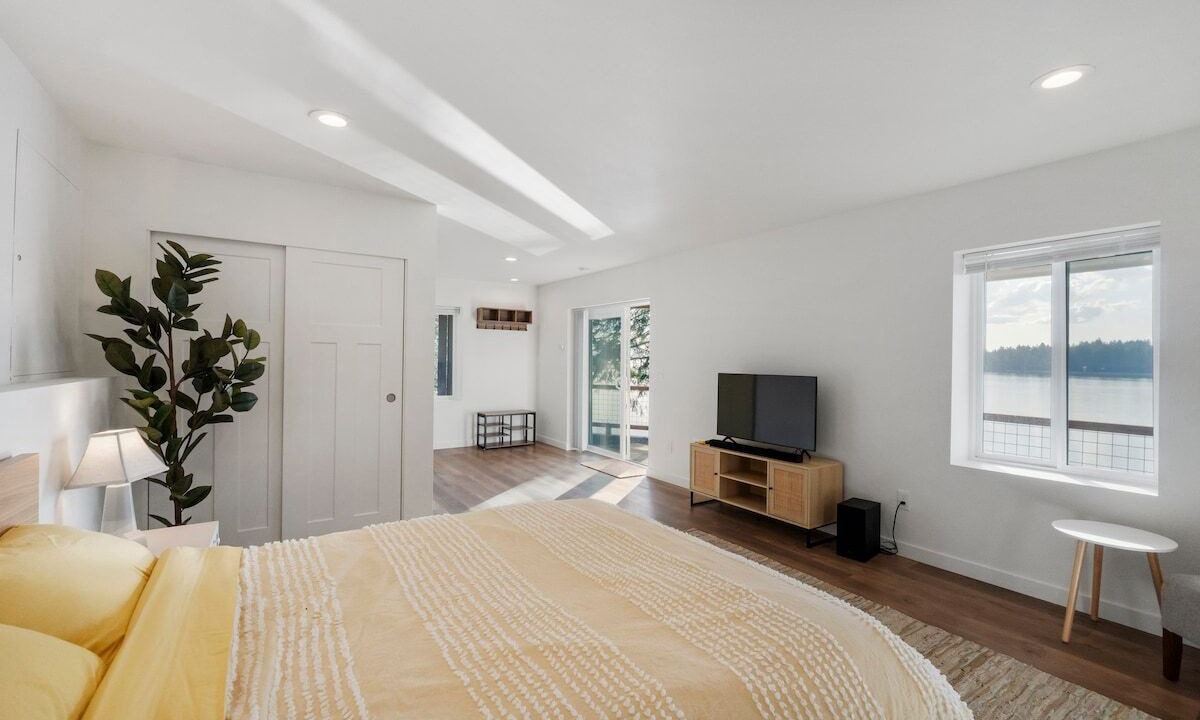 Photo of Bedroom in Olympia