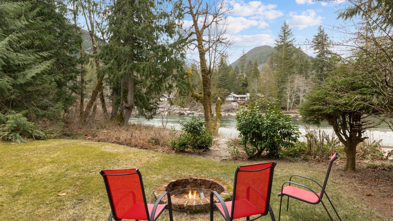 Photo of Outdoor in Baring