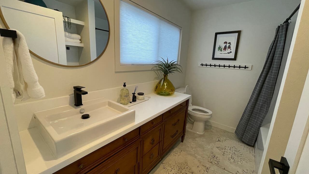 Photo of Bathroom in Mossyrock
