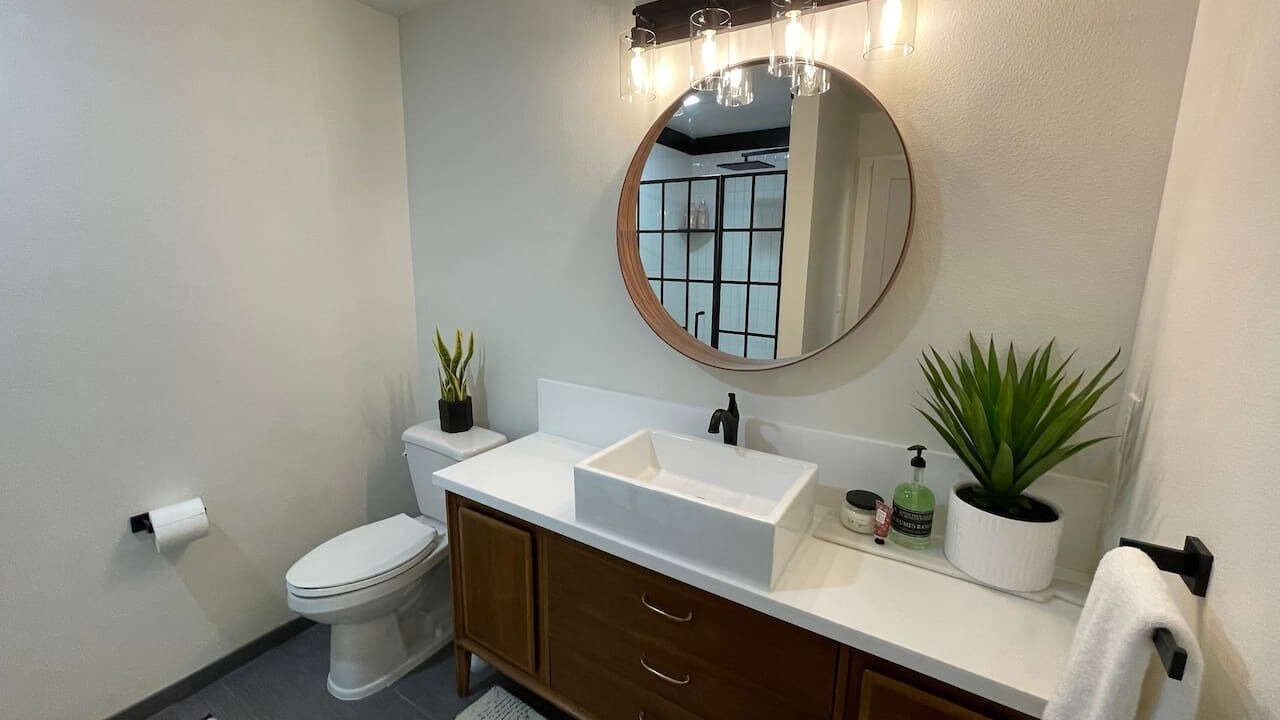 Photo of Bathroom in Mossyrock