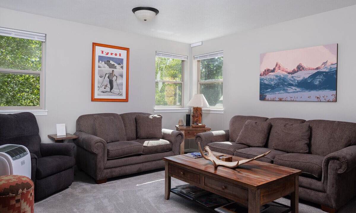 Photo of Bedroom in Sage Hen