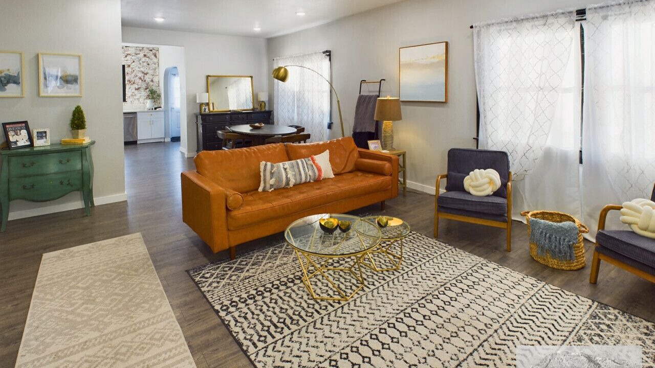 Photo of Livingroom in Albany