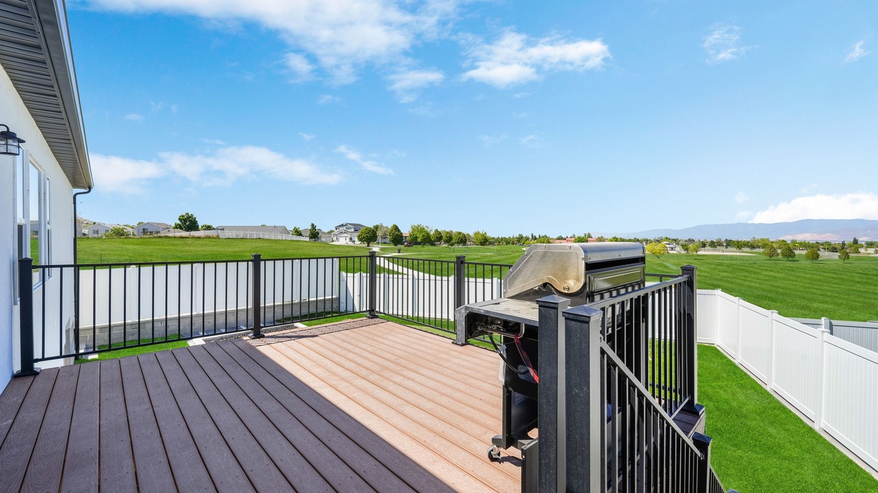 Photo of Patio Balcony in Kearns