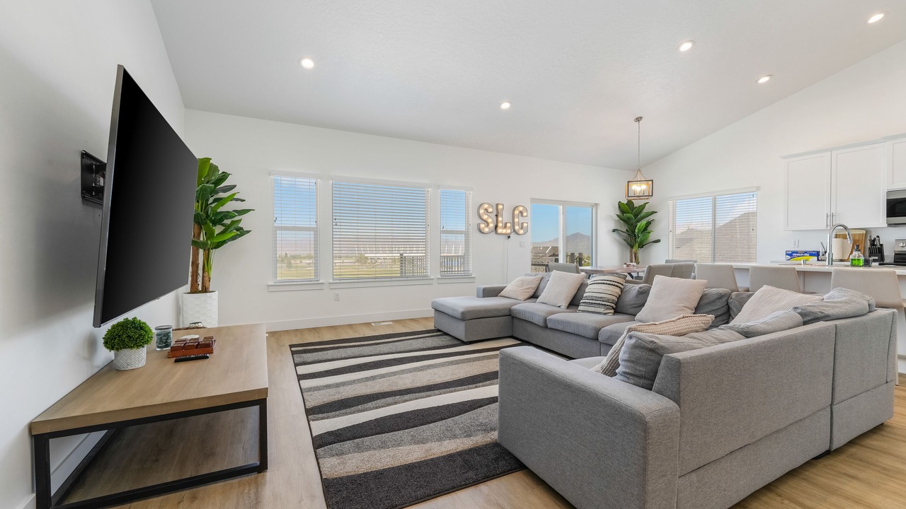 Photo of Livingroom in Kearns