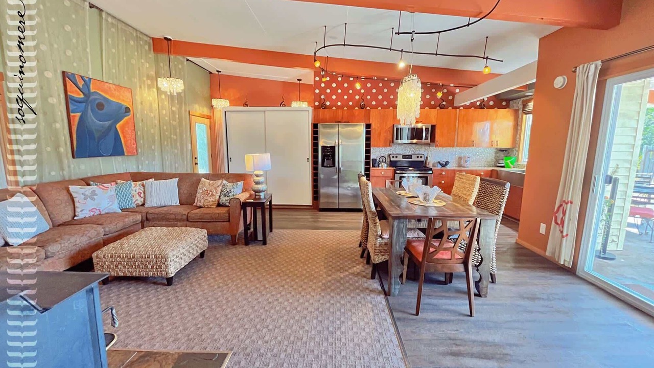 Photo of Livingroom in Ocean Shores