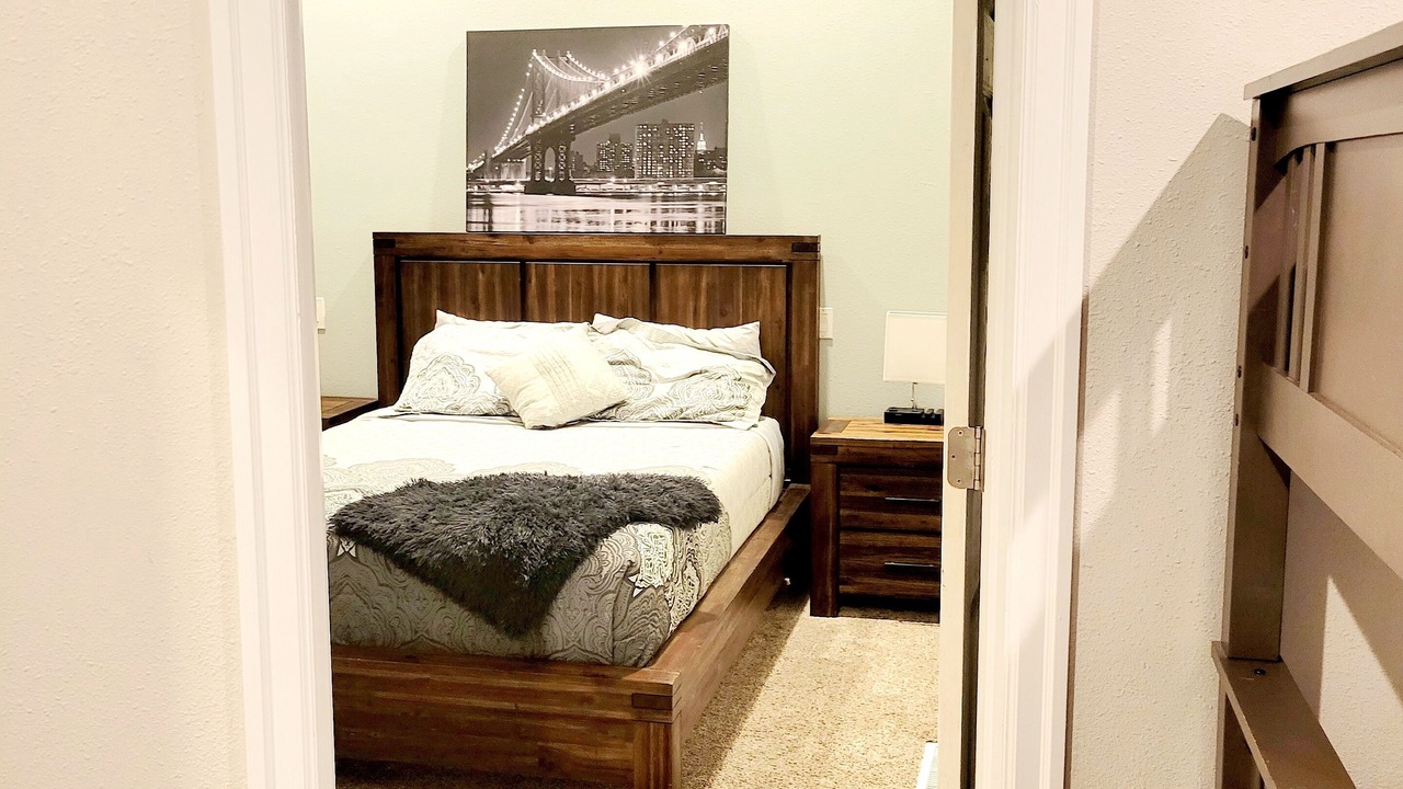 Photo of Bedroom in Happy Valley