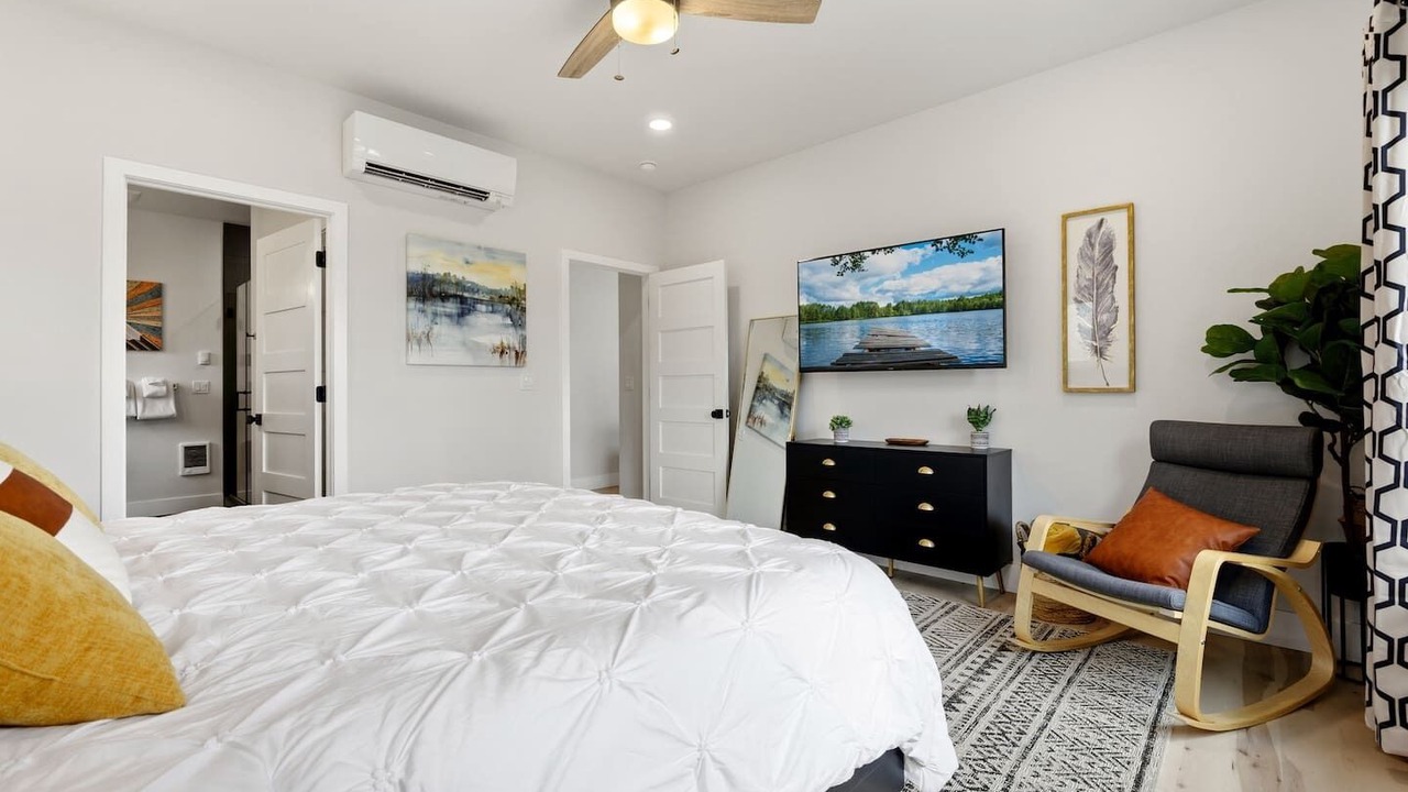 Photo of Bedroom in Worley