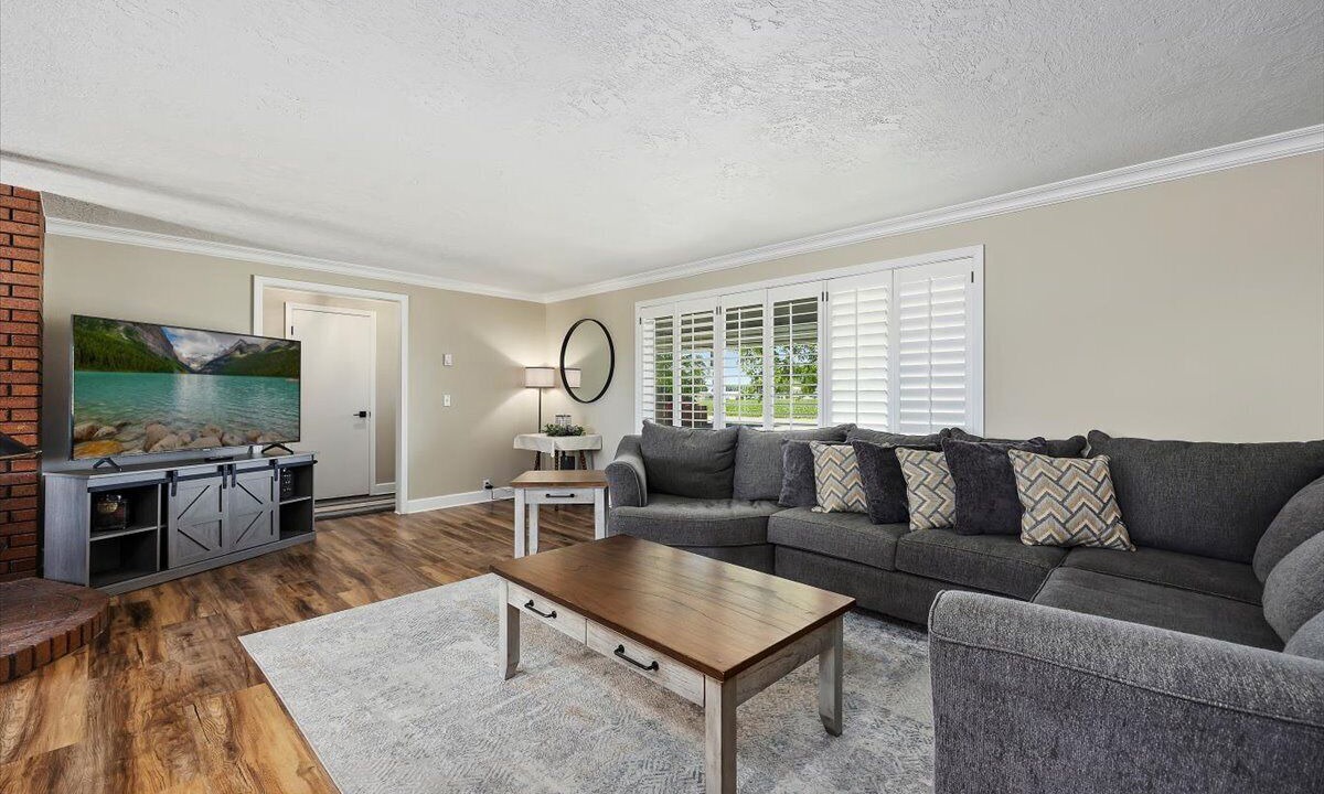 Photo of Livingroom in Burley