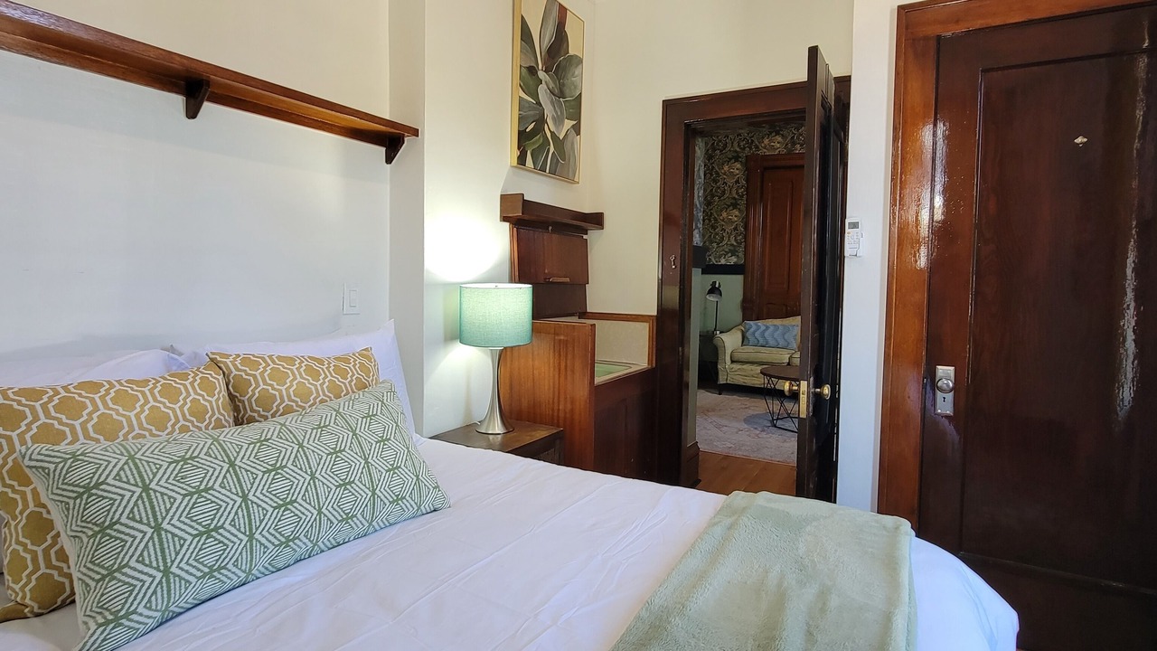 Photo of Bedroom in North End