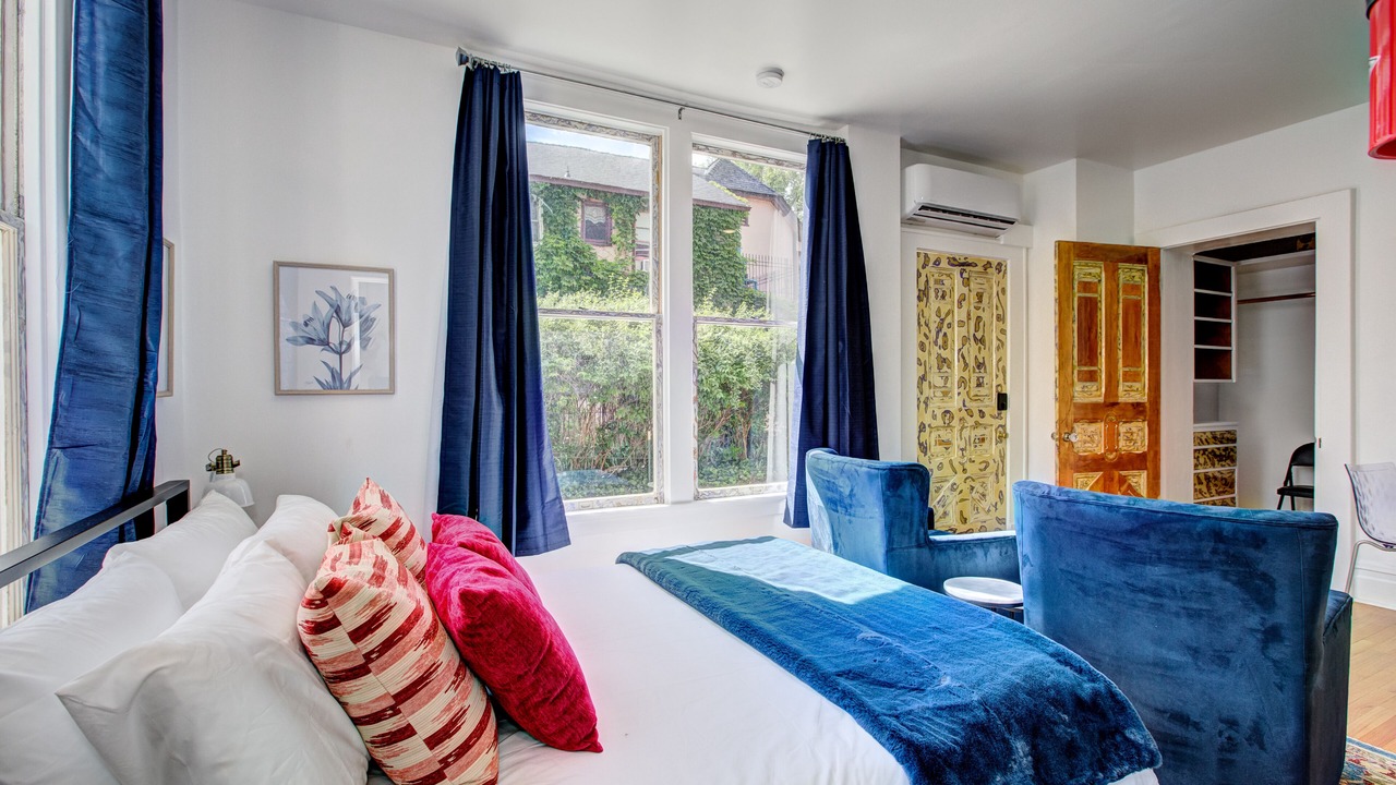Photo of Bedroom in North End