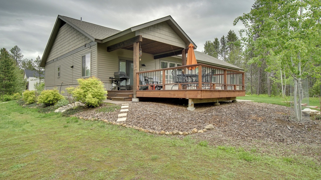 Photo of Outdoor in Fir Grove Estates