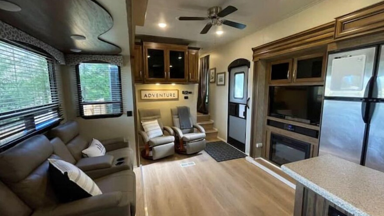 Photo of Livingroom in Sequim