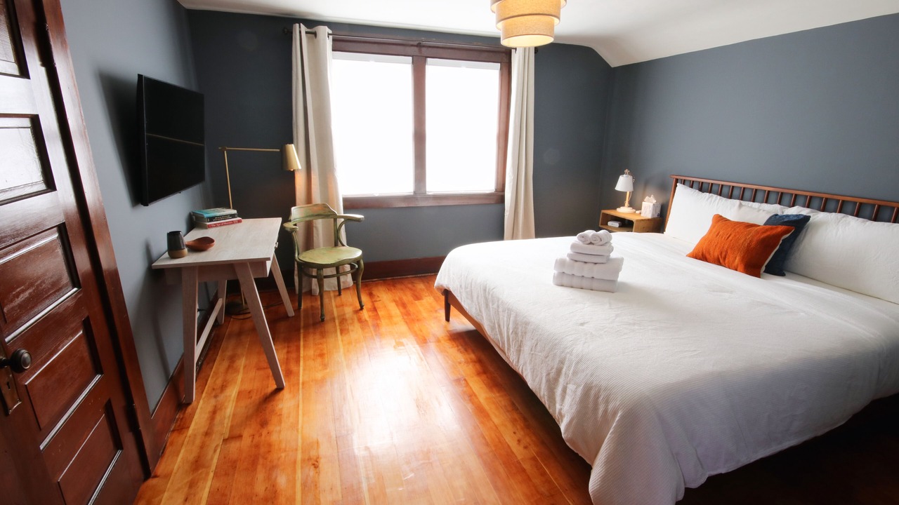 Photo of Bedroom in West Woodland