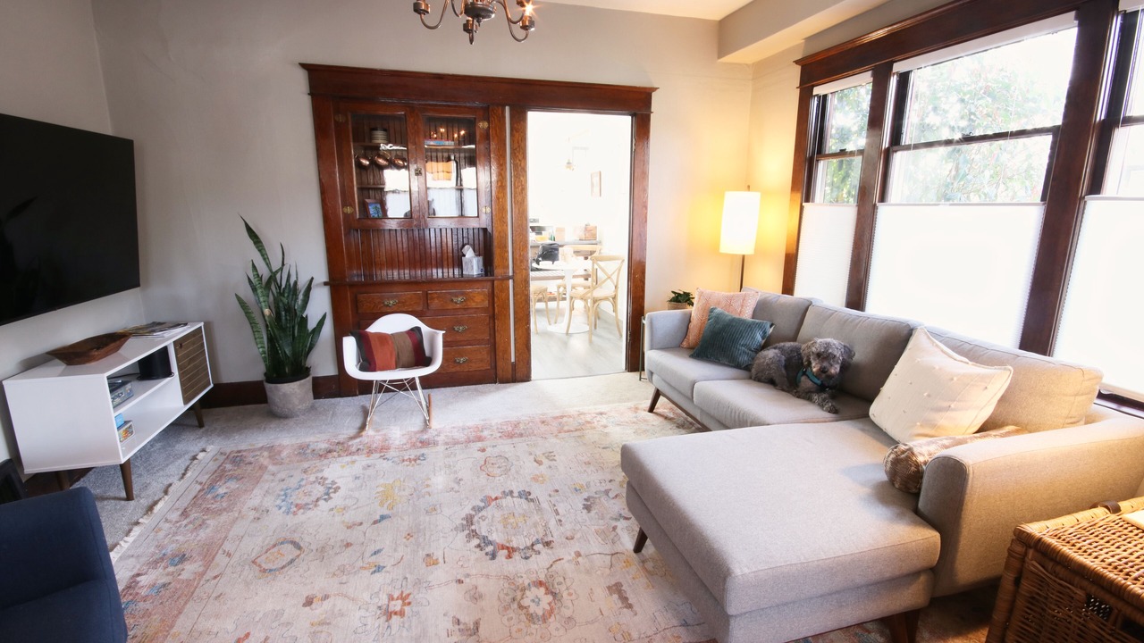 Photo of Livingroom in West Woodland
