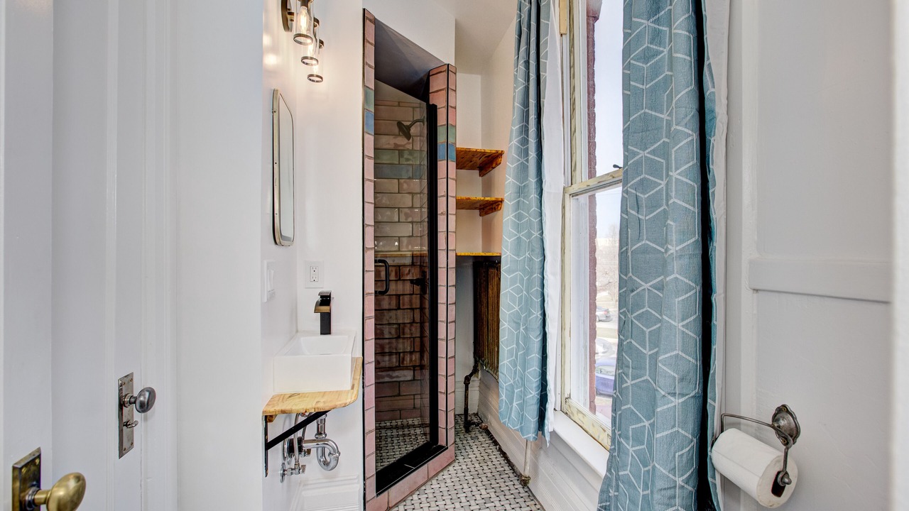 Photo of Bathroom in North End