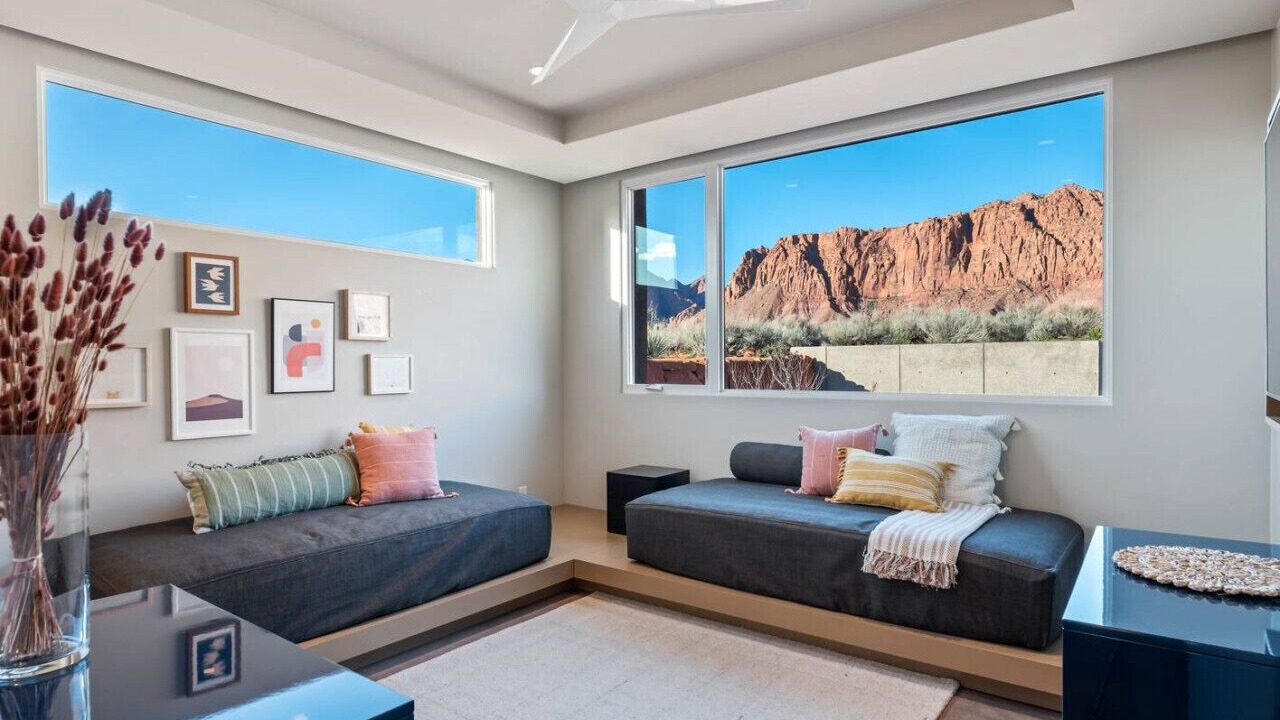 Photo of Livingroom in Ivins