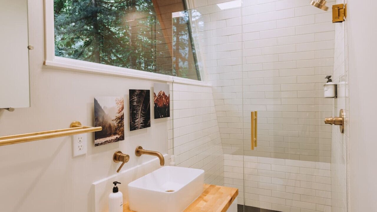 Photo of Bathroom in Index
