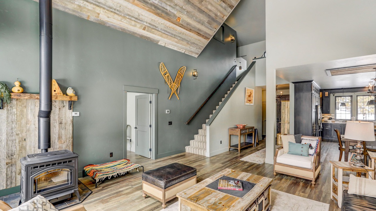 Photo of Bedroom in Cascade