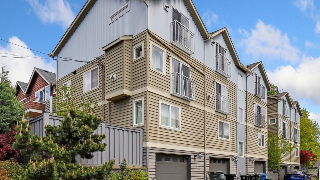 Photo of Outdoor in East Queen Anne
