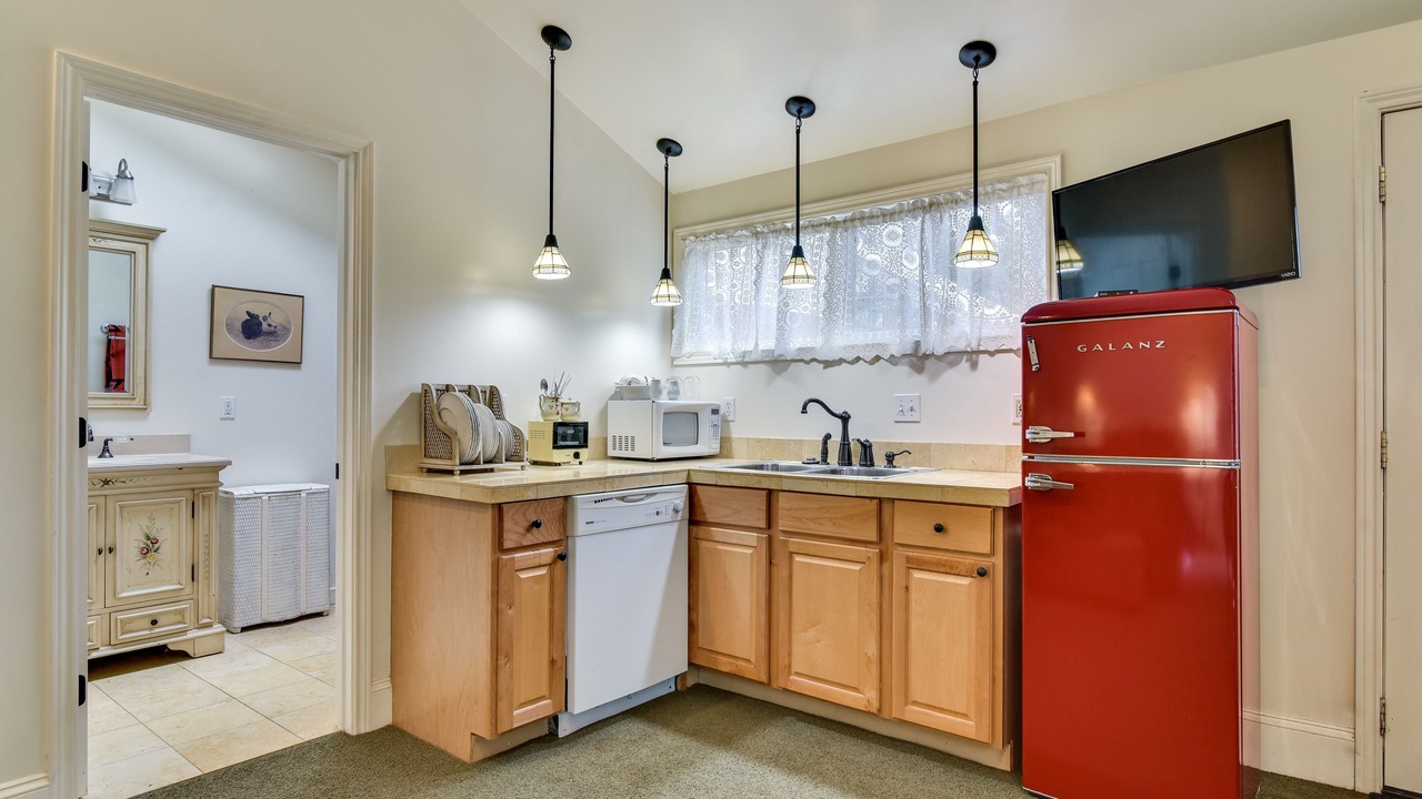 Photo of Kitchen in Irvington