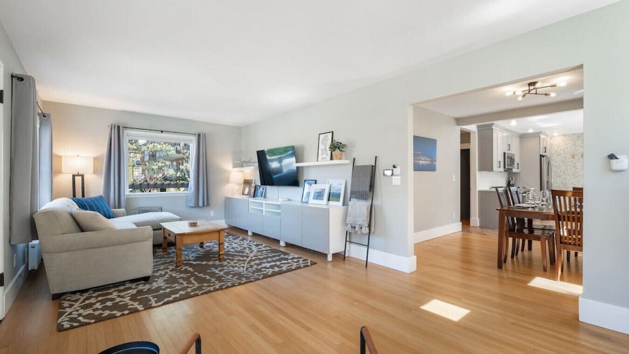 Photo of Livingroom in Green Lake