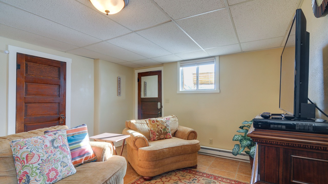 Photo of Livingroom in Cannonville