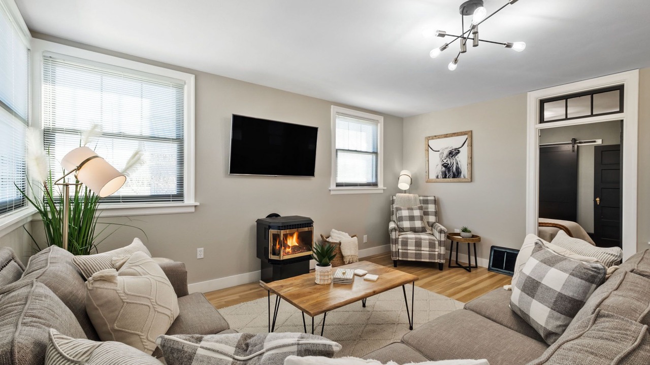 Photo of Livingroom in Buckley