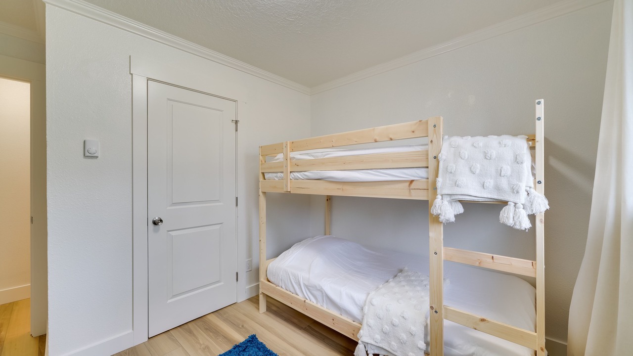 Photo of Bedroom in Orchards