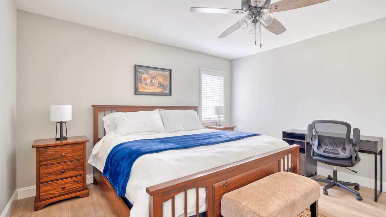 Photo of Bedroom in Sunriver